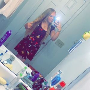 Meet your Posher, Bailey jade